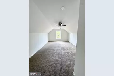 8 S Locust Lane, Mechanicsburg, PA 17050 - Photo 17