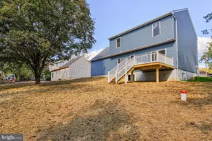 8 S Locust Ln, Mechanicsburg, PA 17050 - Photo 19