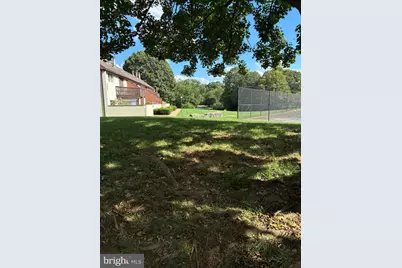 640 Geneva Drive APT #12, Mechanicsburg, PA 17055 - Photo 17