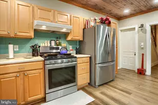 249 Lincoln St, Carlisle, PA 17013 - Photo 15