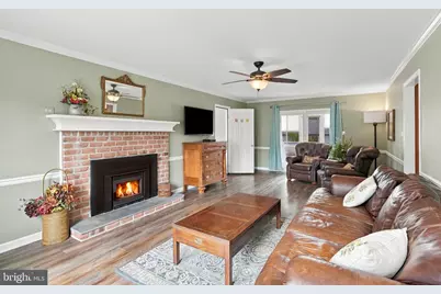 706 Carriage Lane, Mechanicsburg, PA 17050 - Photo 7