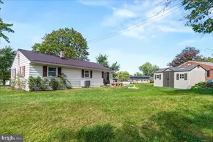 100 Walton Ave, Carlisle, PA 17013 - Photo 31