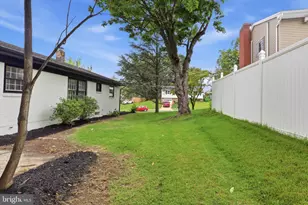 861 W Foxcroft Dr, Camp Hill, PA 17011 - Photo 33