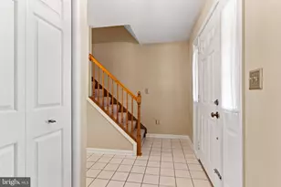 6207 Locust Ln, Mechanicsburg, PA 17050 - Photo 7