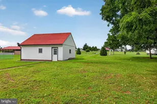 283 N Locust Point Rd, Mechanicsburg, PA 17050 - Photo 31
