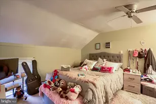 221 W Coover St, Mechanicsburg, PA 17055 - Photo 33