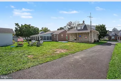 933 N Pitt Street, Carlisle, PA 17013 - Photo 25