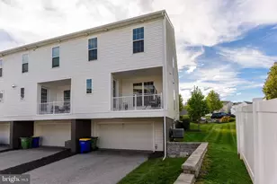 3111 Parade St, Mechanicsburg, PA 17055 - Photo 7