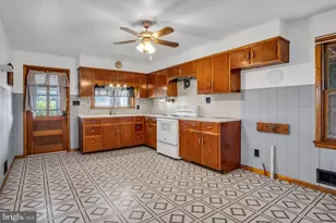 153 E Main St, Walnut Bottom, PA 17266 - Photo 5