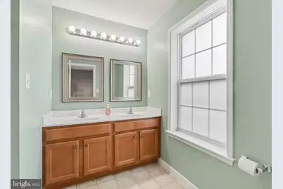 406 Eisenhower Drive, Carlisle, PA 17013 - Photo 17