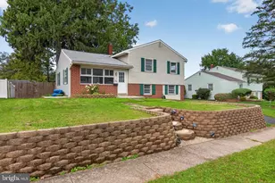 128 Henry Rd, Enola, PA 17025 - Photo 3