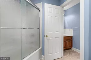 1402 Wellgate Ln, Mechanicsburg, PA 17055 - Photo 23