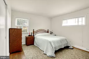 24 Country Club Pl W, Camp Hill, PA 17011 - Photo 11