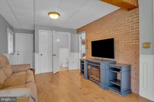13 Grinnel Dr, Camp Hill, PA 17011 - Photo 15