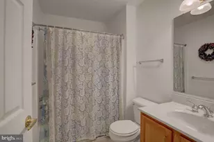 534 Brighton Pl, Mechanicsburg, PA 17055 - Photo 25