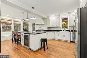 322 S College St, Carlisle, PA 17013 - Photo 7