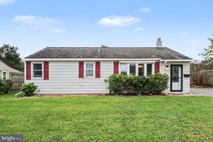 532 N Enola Dr, Enola, PA 17025 - Photo 1