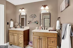 581 Lucinda Ln, Mechanicsburg, PA 17055 - Photo 33