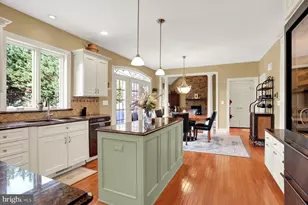 581 Lucinda Ln, Mechanicsburg, PA 17055 - Photo 13