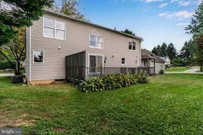 720 Sutton Drive, Carlisle, PA 17013 - Photo 3
