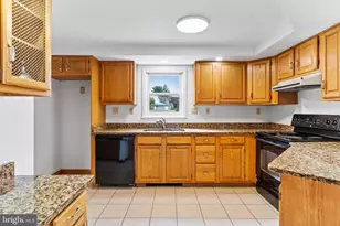 720 Sutton Dr, Carlisle, PA 17013 - Photo 27