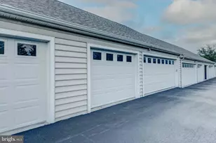10 Jamestown Square, Mechanicsburg, PA 17050 - Photo 35