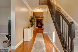 10 Jamestown Square, Mechanicsburg, PA 17050 - Photo 3