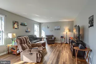 25 W Eppley Dr, Carlisle, PA 17015 - Photo 15