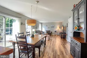 25 W Eppley Dr, Carlisle, PA 17015 - Photo 13