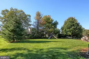25 W Eppley Dr, Carlisle, PA 17015 - Photo 41