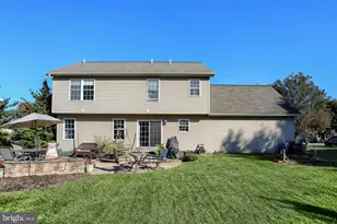 25 W Eppley Dr, Carlisle, PA 17015 - Photo 35
