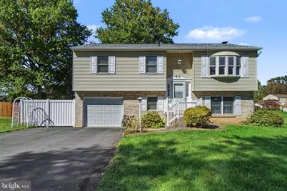 44 Longview Drive, Mechanicsburg, PA 17050 - Photo 1