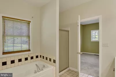 8 Meadowood Place, Boiling Springs, PA 17007 - Photo 13