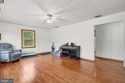 2095 Clarendon Street, Camp Hill, PA 17011 - Photo 9