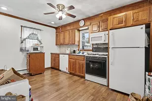 2095 Clarendon St, Camp Hill, PA 17011 - Photo 11