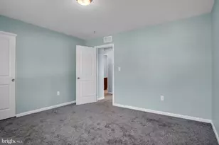 944 W North St, Carlisle, PA 17013 - Photo 15