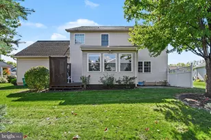 1123 Shannon Ln, Carlisle, PA 17013 - Photo 17