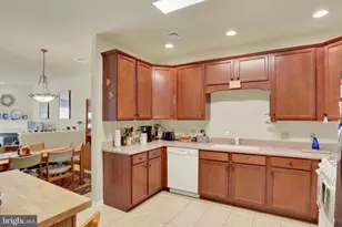 132 Lehman Dr, Carlisle, PA 17013 - Photo 7