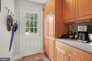 768 W South St, Carlisle, PA 17013 - Photo 13