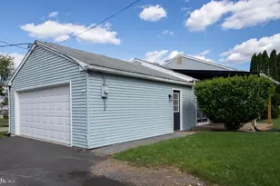 12 Front St, Camp Hill, PA 17011 - Photo 29