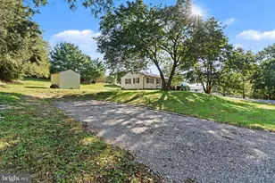 10 Stine Ave, Carlisle, PA 17013 - Photo 3