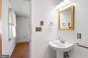 570 F St, Carlisle, PA 17013 - Photo 23