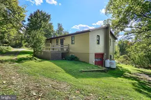 4 E Locust St, Mount Holly Springs, PA 17065 - Photo 31