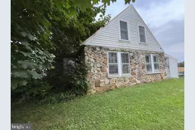 90 E Main Street, Walnut Bottom, PA 17266 - Photo 3