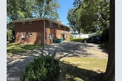 19 Round Hill Road #B, Camp Hill, PA 17011 - Photo 3