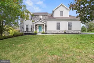 3925 Silver Brook Dr, Mechanicsburg, PA 17050 - Photo 1