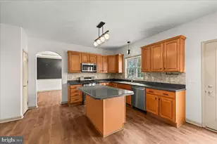3925 Silver Brook Dr, Mechanicsburg, PA 17050 - Photo 15