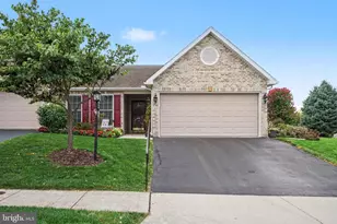 108 Merrihill Dr, Carlisle, PA 17015 - Photo 1