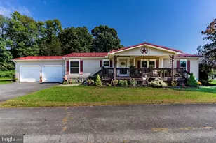 100 Rustic Dr, Shippensburg, PA 17257 - Photo 1