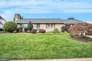 583 E St, Carlisle, PA 17013 - Photo 1